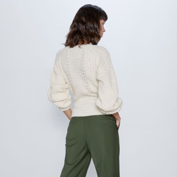 Zara Ivory Cable Knit Sweater - Picture 3 of 9